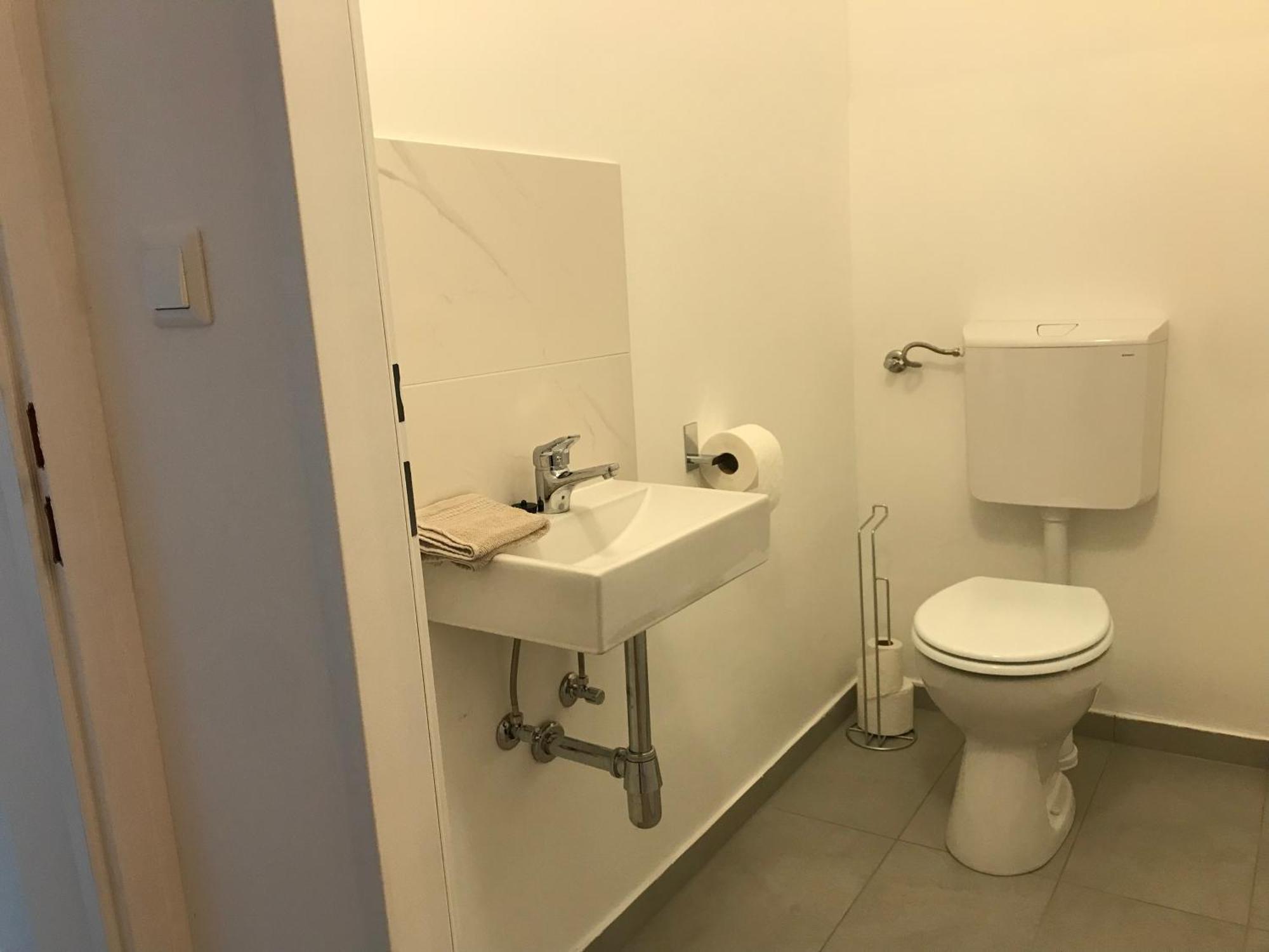 New • City-Park Apartment In The Vienna Center. Extérieur photo